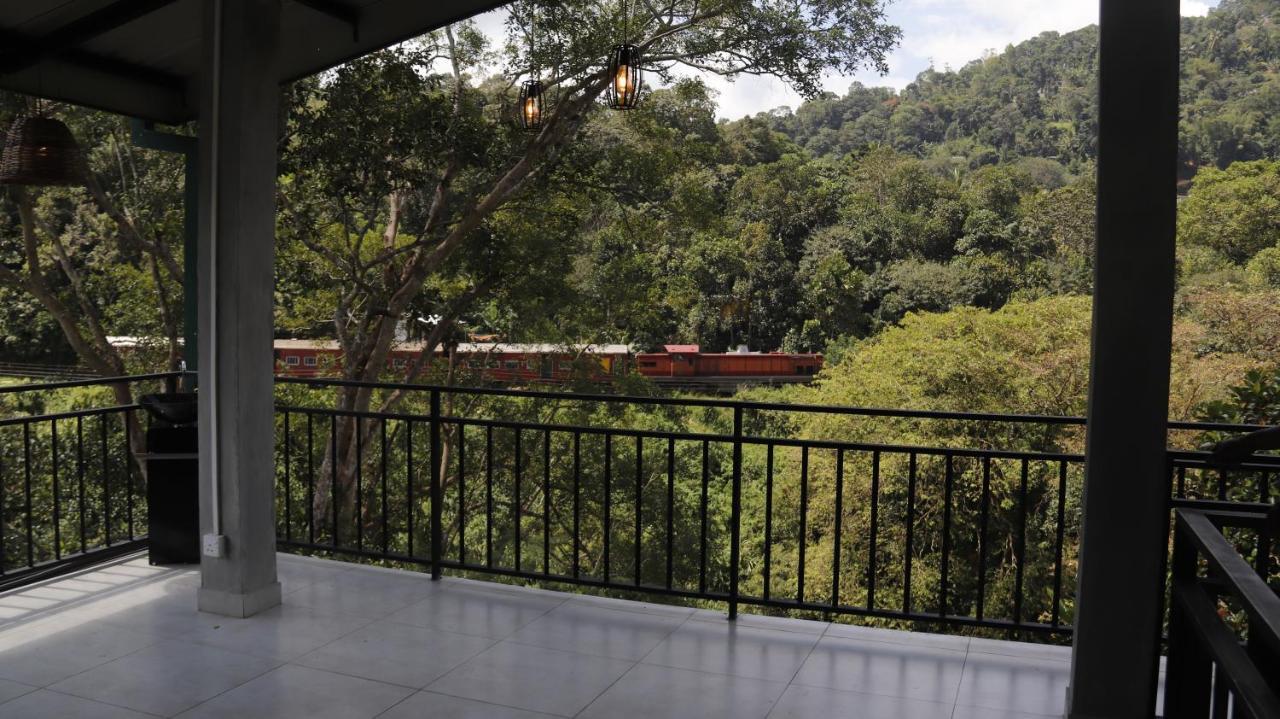 באדולה Boo Kirinda Holiday Resort מראה חיצוני תמונה