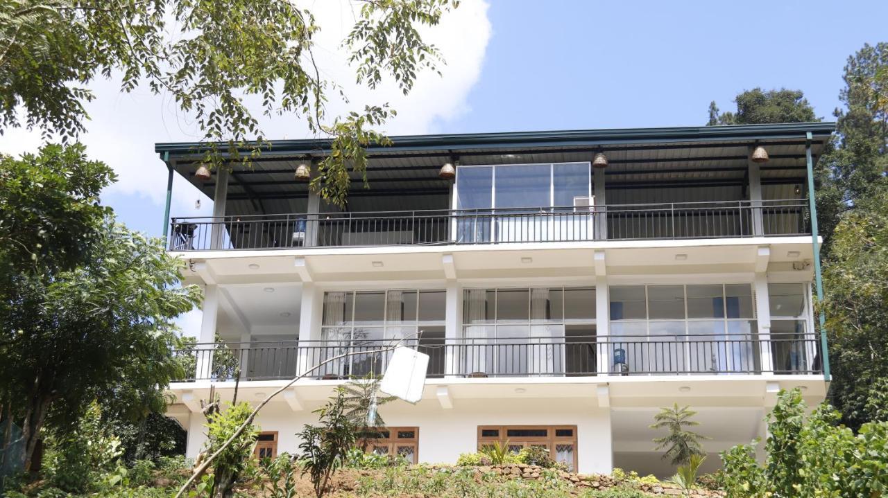באדולה Boo Kirinda Holiday Resort מראה חיצוני תמונה