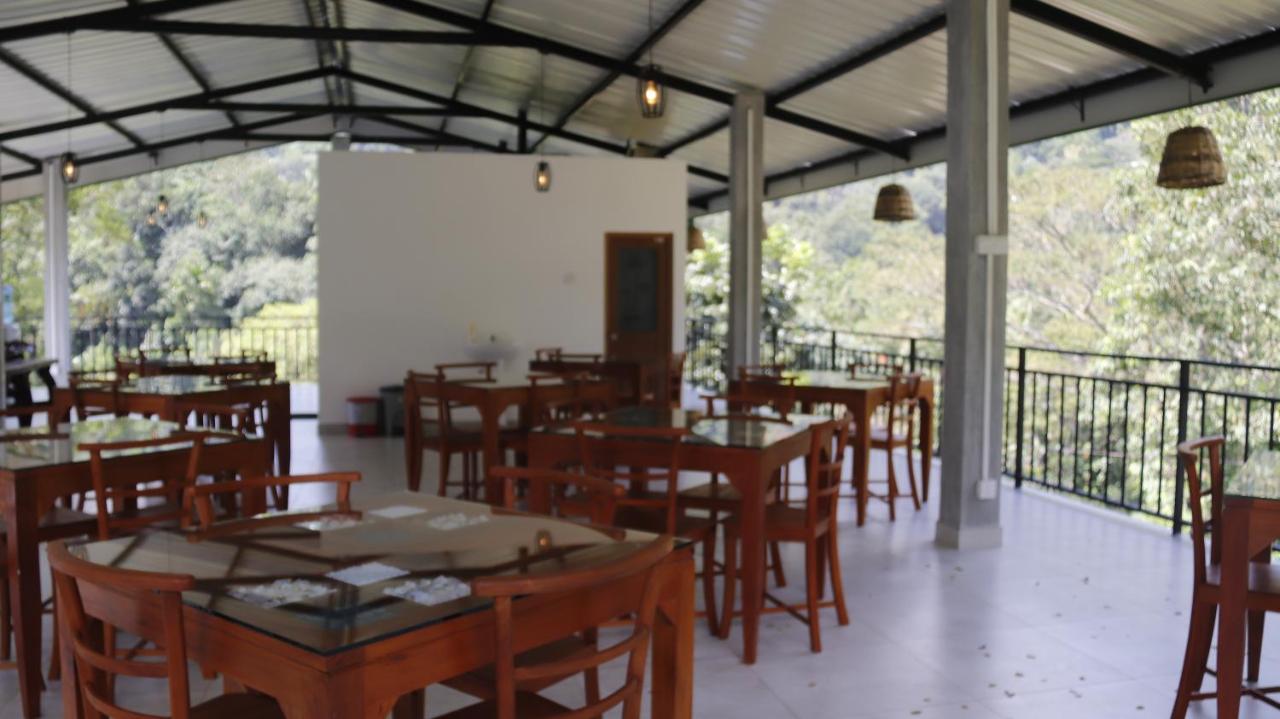 באדולה Boo Kirinda Holiday Resort מראה חיצוני תמונה